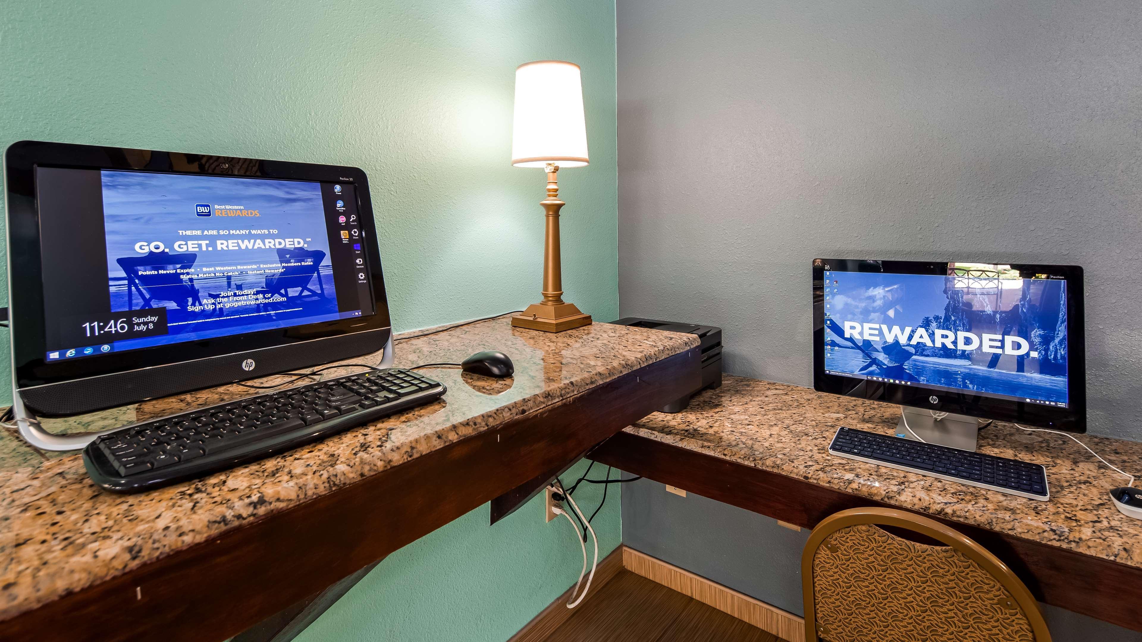 Best Western Plus The Woodlands Bagian luar foto